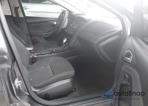 2015 Ford Focus Se из США, поврежденный, VIN 1FADP3K22FL315876